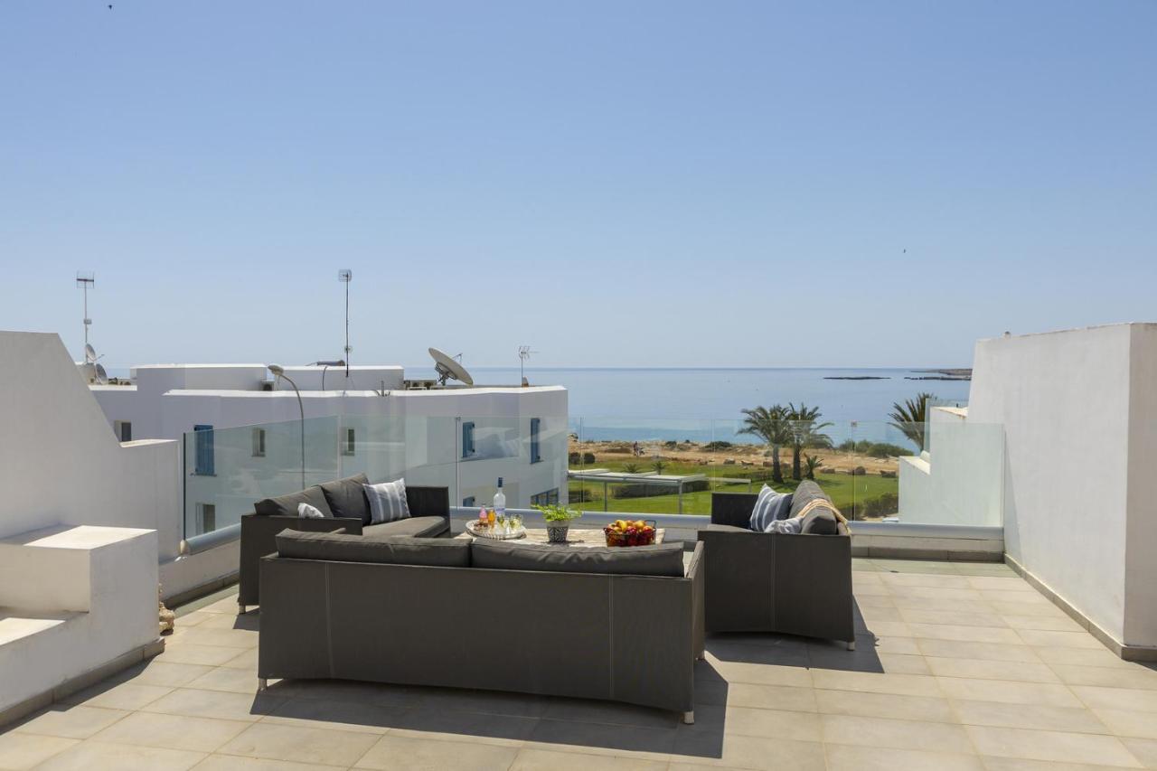 Protaras Villa Kalena Seafront Exterior photo