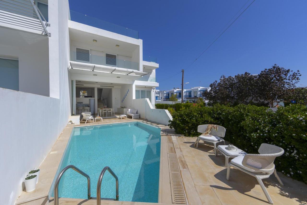 Protaras Villa Kalena Seafront Exterior photo