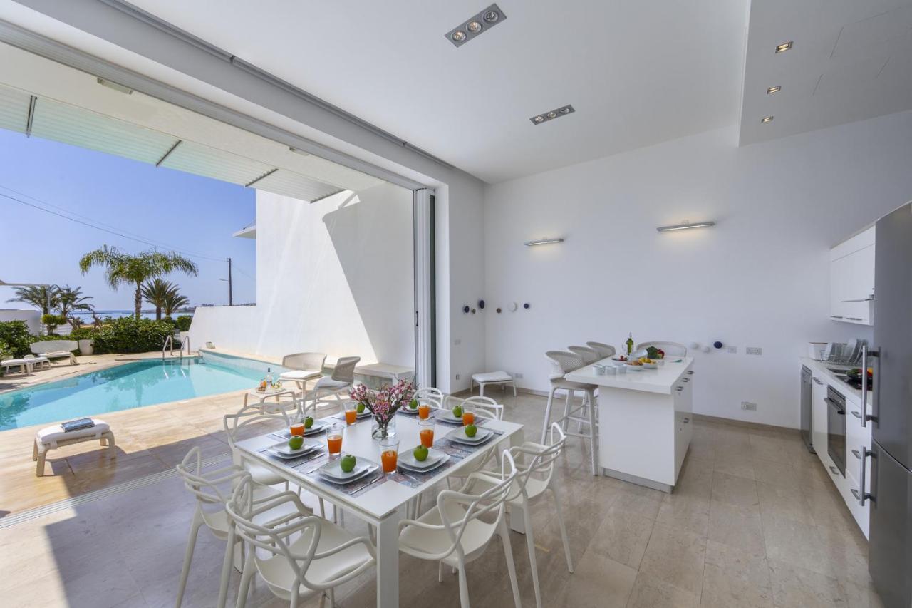 Protaras Villa Kalena Seafront Exterior photo